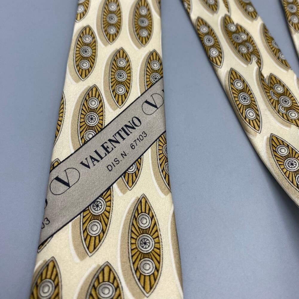 Valentino Cravatte‎ 100% Silk Made In Italy Neck Tie Beige Tan Geometric - Picture 5 of 8